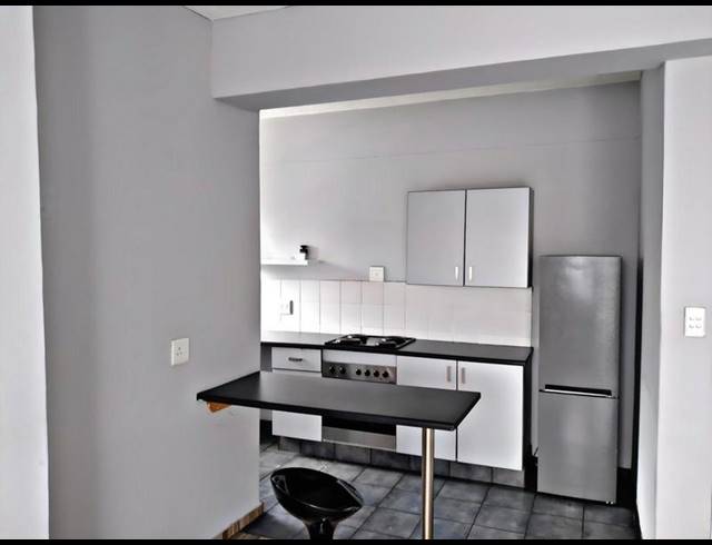 2 BEDROOM APARTMENT FOR SALE IN AUCKLAND PARK